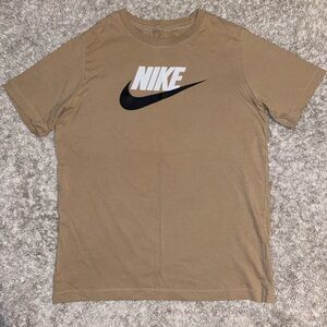 Boys Nike Tee- size XL